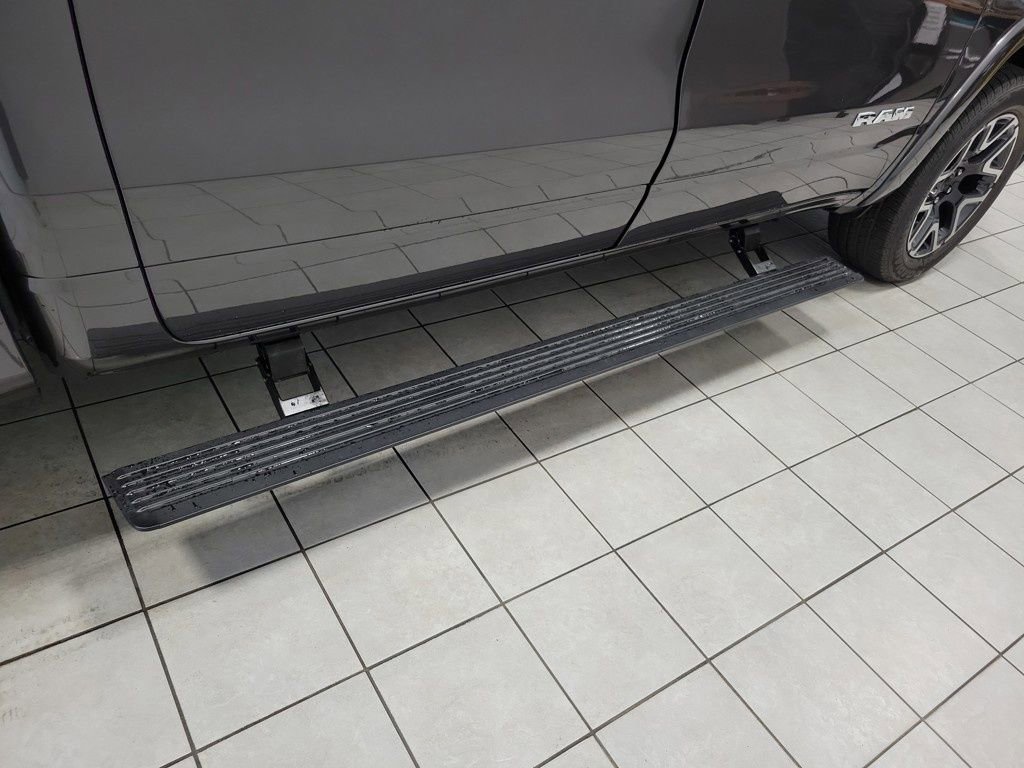 New 2025 RAM 1500 Laramie image 29