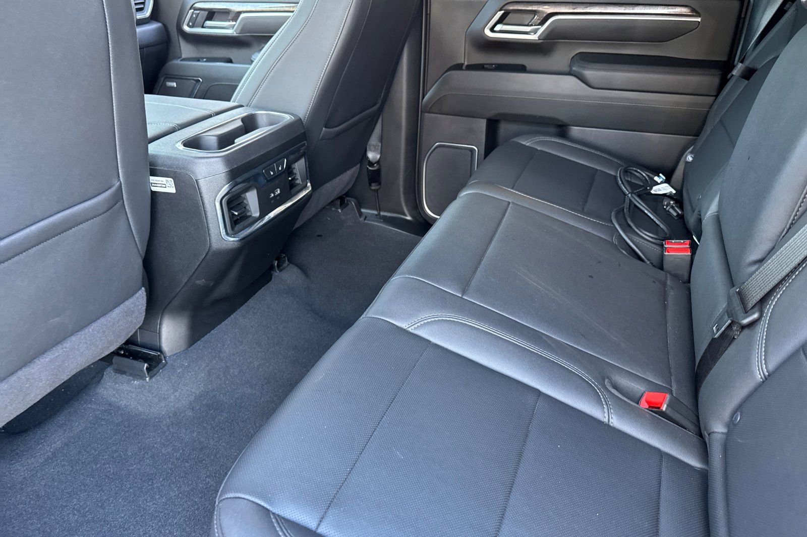 Used 2025 Chevrolet Silverado 2500 LTZ w/ LTZ Premium Package image 15