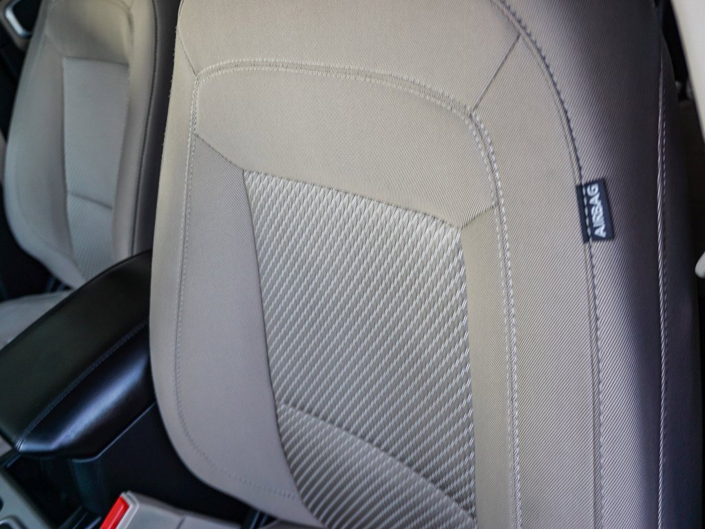 Certified 2022 Ford Explorer XLT image 21