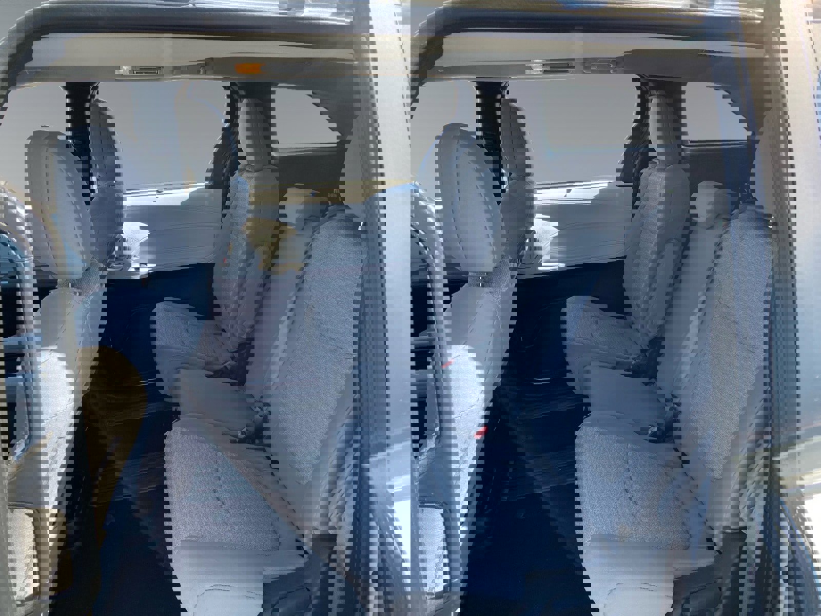 Used 2025 Toyota Sienna LE image 13