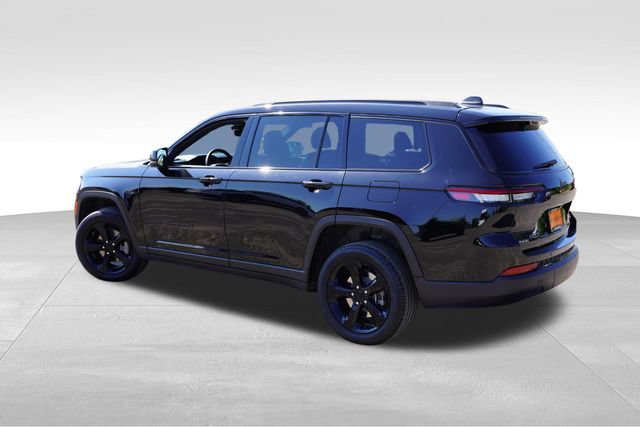 Certified 2025 Jeep Grand Cherokee L Limited w/ Luxury Tech Group II AWD/4WD image 8