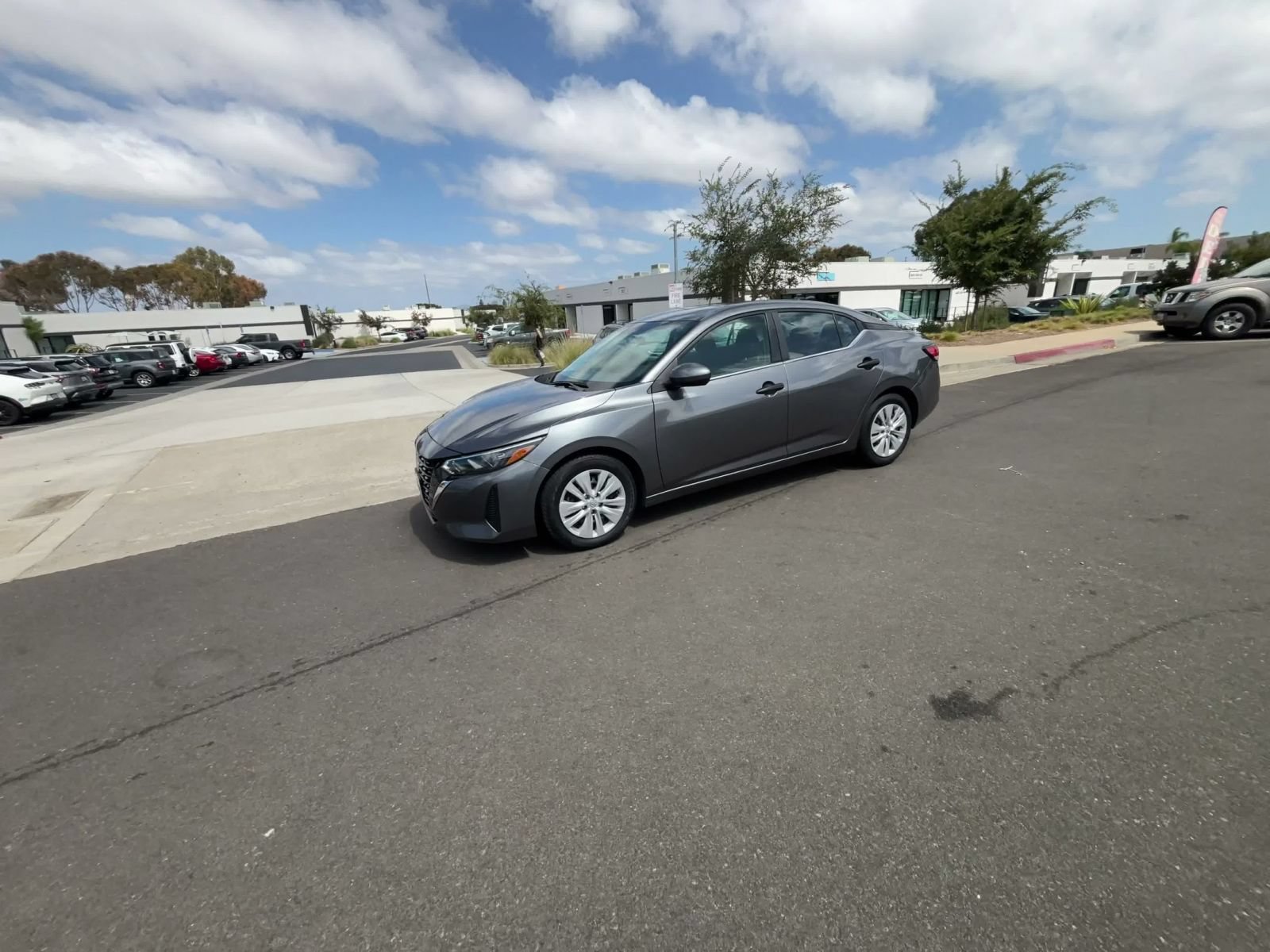 Used 2025 Nissan Sentra S FWD image 7