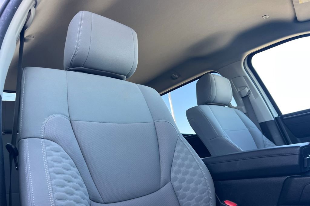 Used 2022 Toyota Tundra SR5 w/ Convenience Package RWD image 20