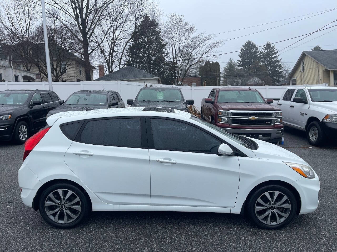 Used 2015 Hyundai Accent Sport w/ Option Group 04 image 7