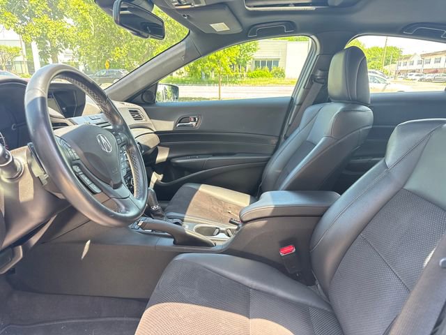 Used 2018 Acura ILX FWD image 25