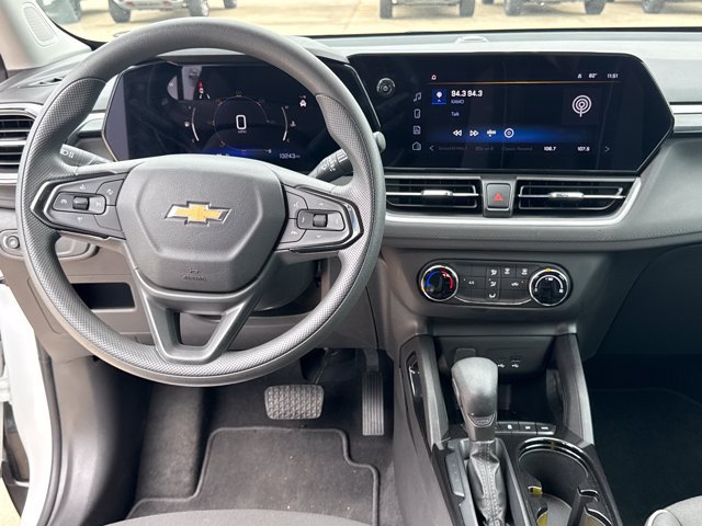 Used 2024 Chevrolet TrailBlazer LS AWD/4WD image 7