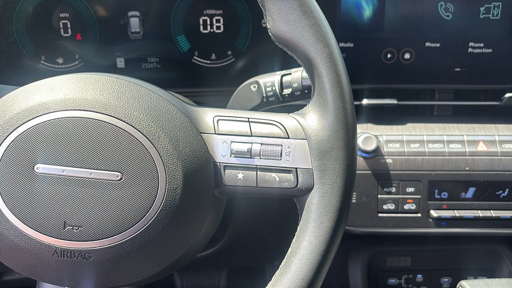 Used 2025 Hyundai Kona SEL AWD/4WD image 18