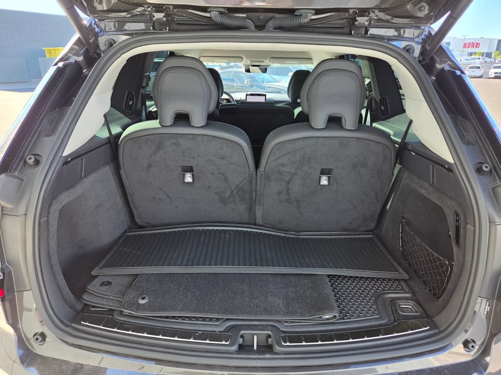 New 2025 Volvo EX90 Plus AWD/4WD image 21