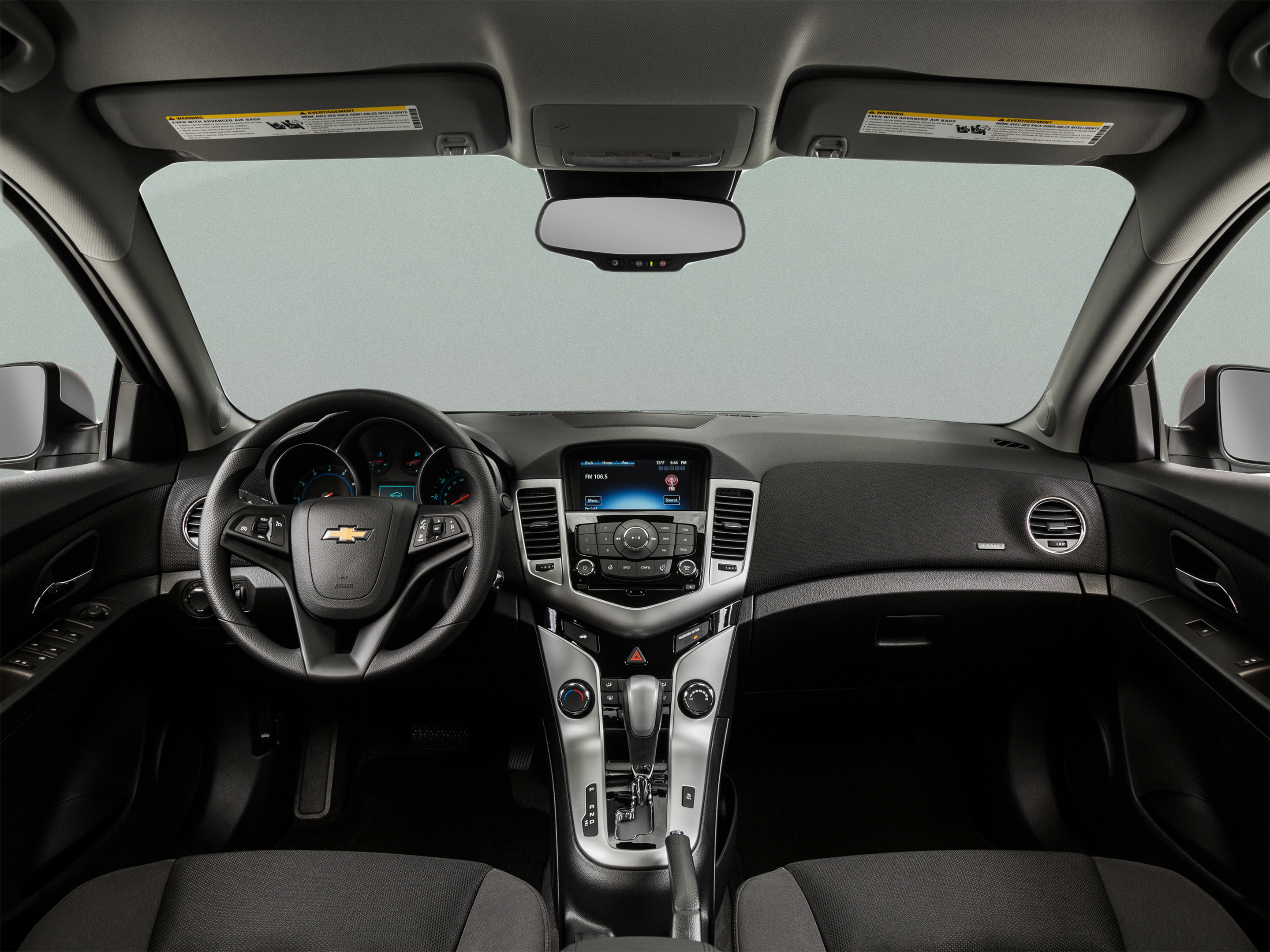 Used 2015 Chevrolet Cruze LT w/ Technology Package FWD image 19