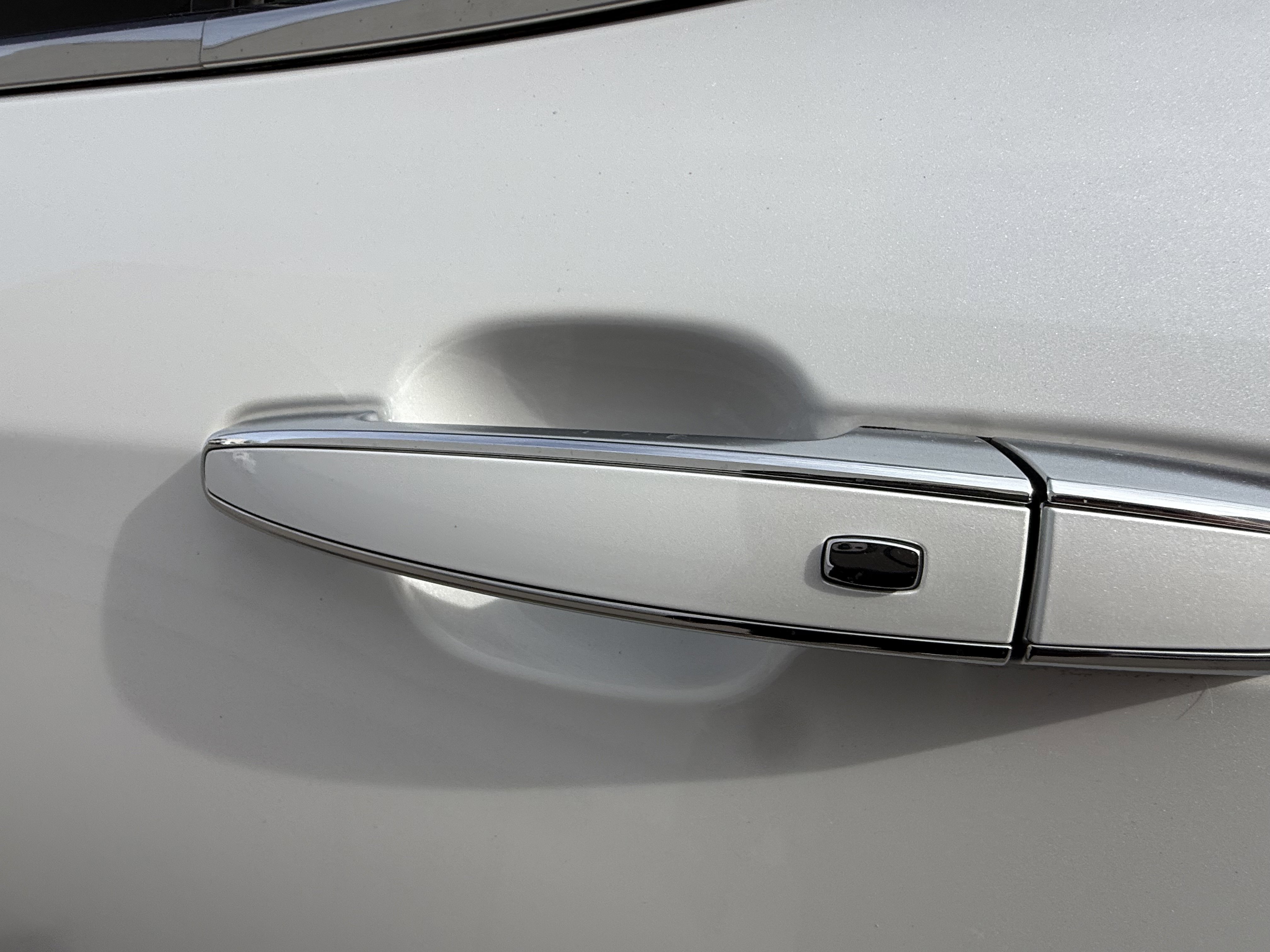 Used 2019 Chevrolet Equinox Premier image 11