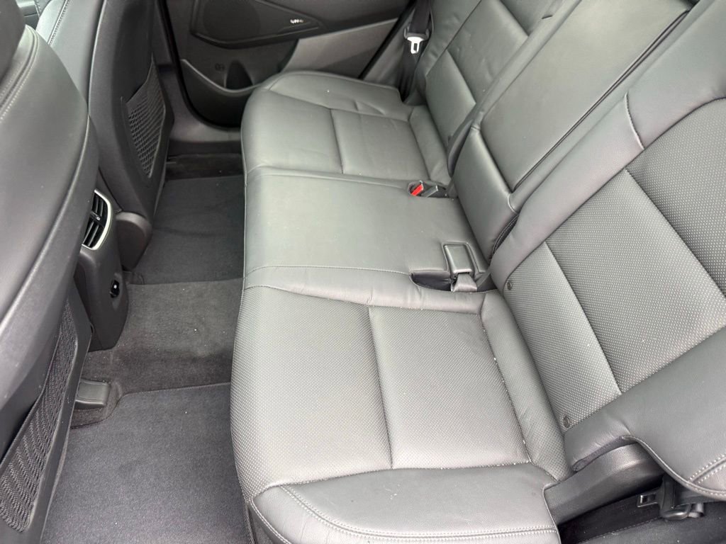 Used 2019 Hyundai Tucson Ultimate w/ Cargo Package image 15