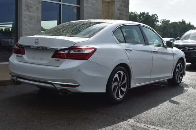Used 2016 Honda Accord EX-L image 17