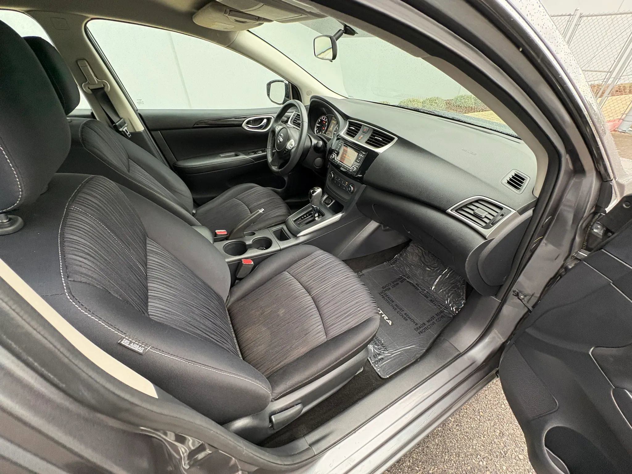 Used 2016 Nissan Sentra SV image 25