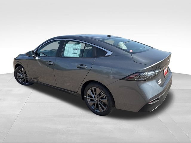 New 2026 Nissan Sentra SL w/ Floor Mat Package FWD image 5