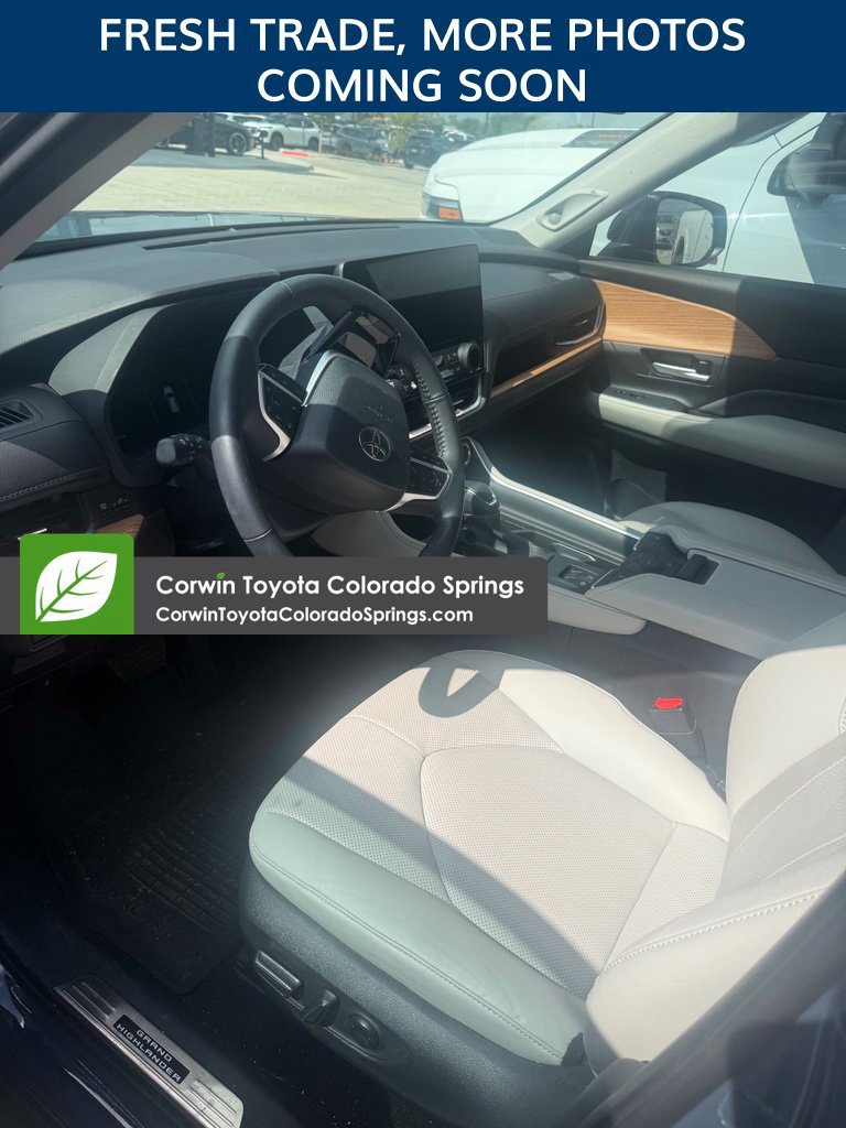 Used 2026 Toyota Grand Highlander AWD image 5