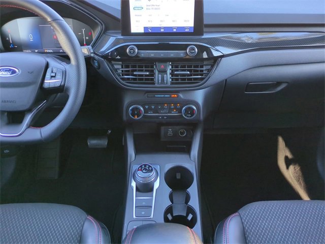 Used 2025 Ford Escape ST-Line image 16