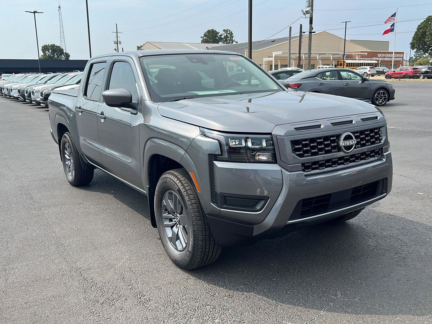 New 2026 Nissan Frontier SV w/ SV Convenience Package image 2