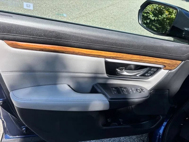 Used 2017 Honda CR-V EX-L image 12