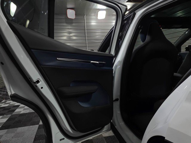 Used 2025 Volvo EX30 Plus image 30