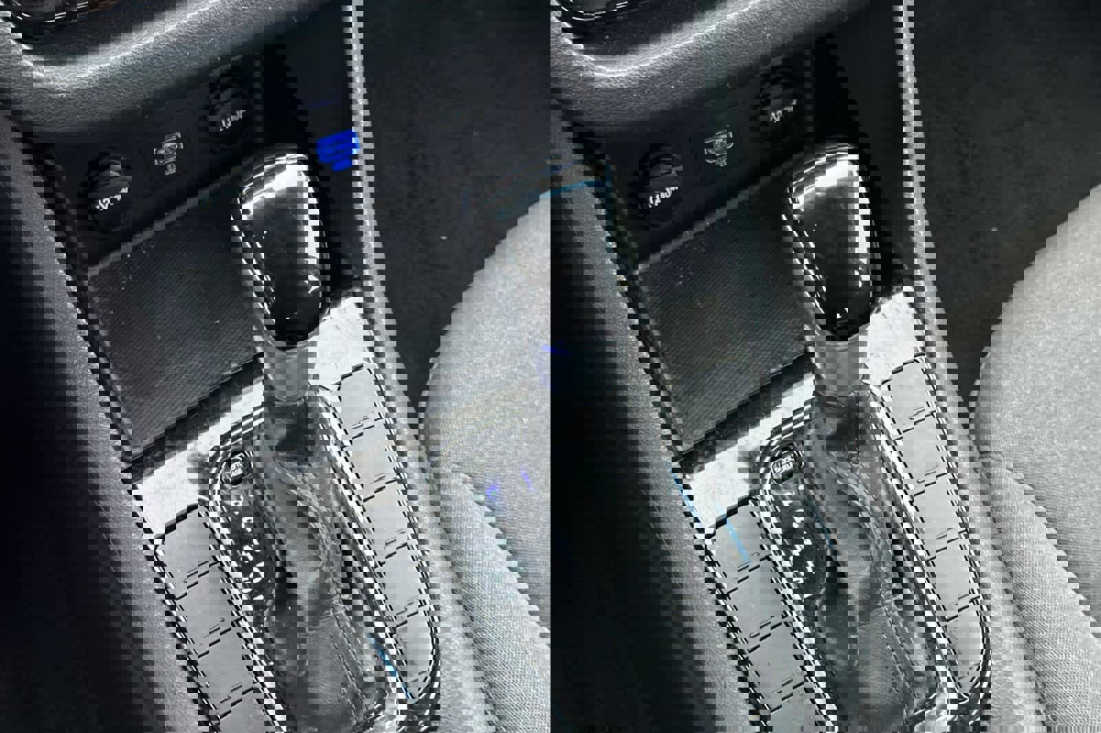 Used 2020 Hyundai Ioniq Blue image 24