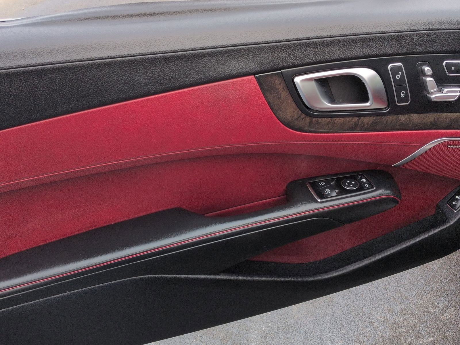 Used 2013 Mercedes-Benz SL 550 image 14