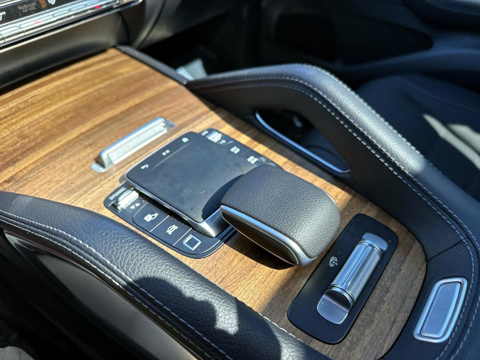 Certified 2025 Mercedes-Benz GLS 450 4MATIC image 27