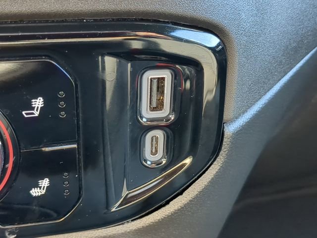 Used 2024 GMC Sierra 1500 SLE image 25