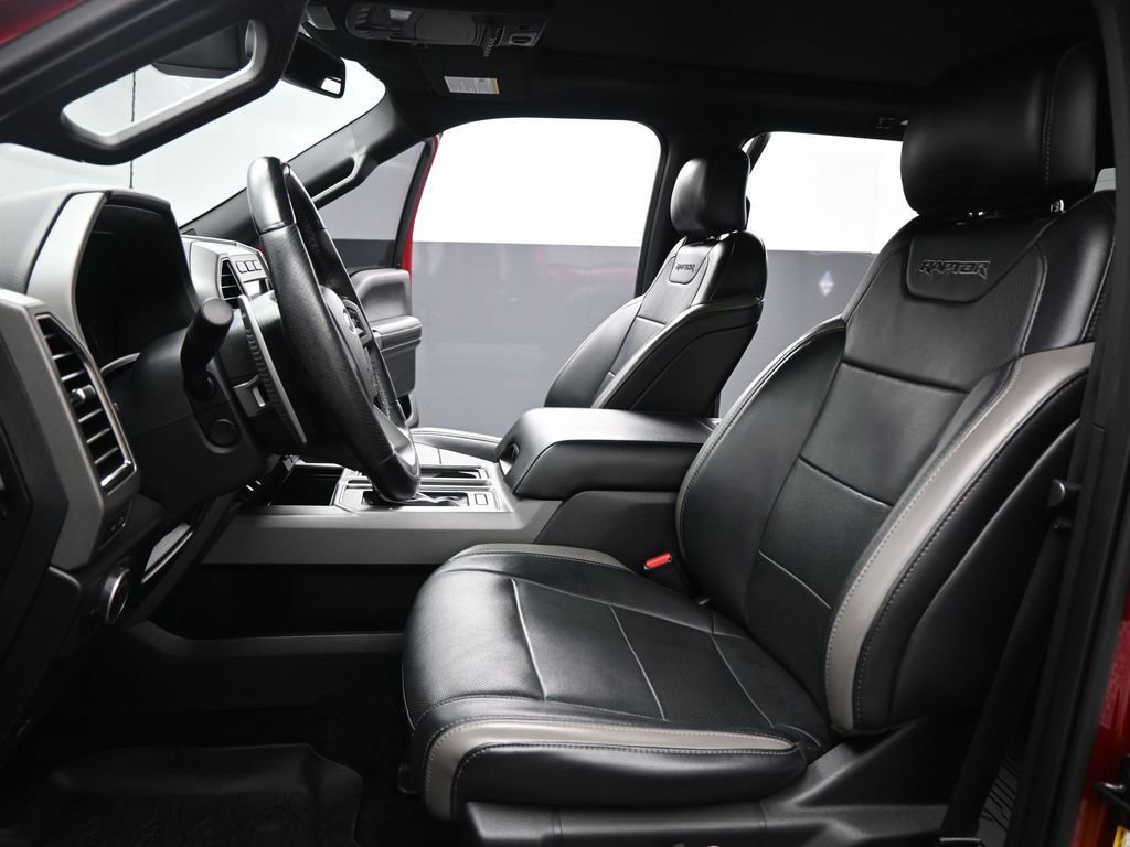 Certified 2017 Ford F150 Raptor w/ Equipment Group 802A Luxury image 10