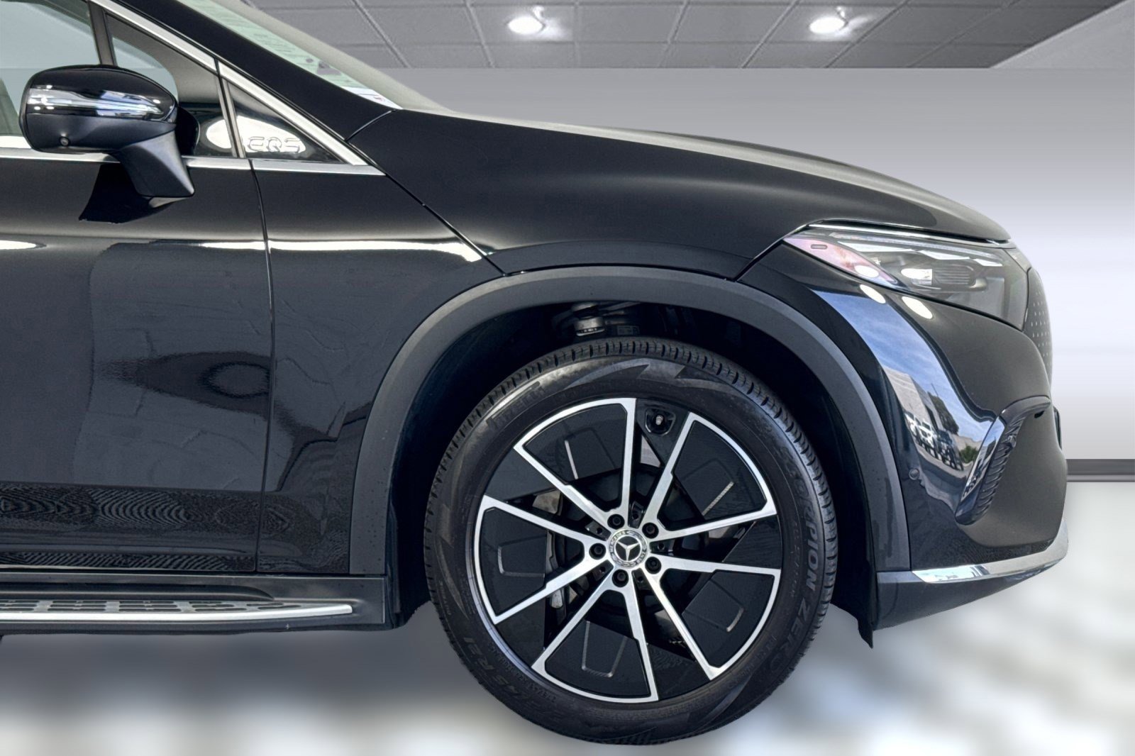 Certified 2023 Mercedes-Benz EQS 450+ SUV image 36
