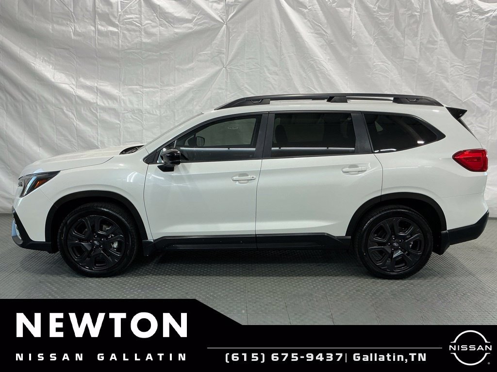 Used 2024 Subaru Ascent Onyx Edition Limited w/ Popular Package Onyx AWD/4WD image 3