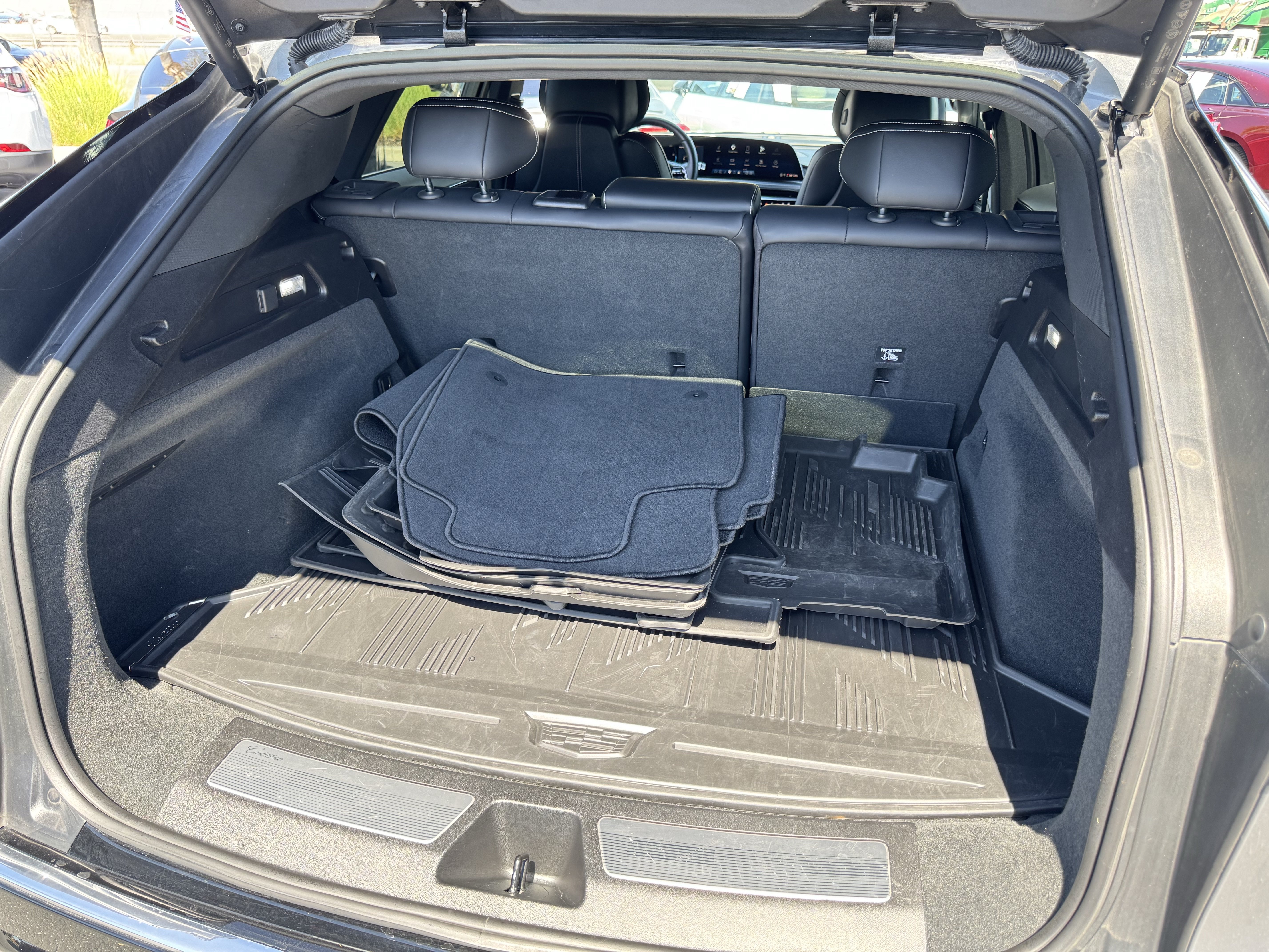 Used 2024 Cadillac Lyriq Luxury w/ LPO, Floor Liner Package RWD image 36