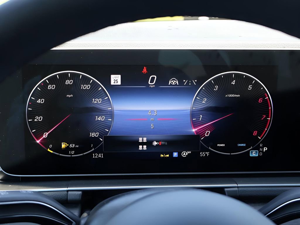 Certified 2025 Mercedes-Benz GLS 450 4MATIC image 33