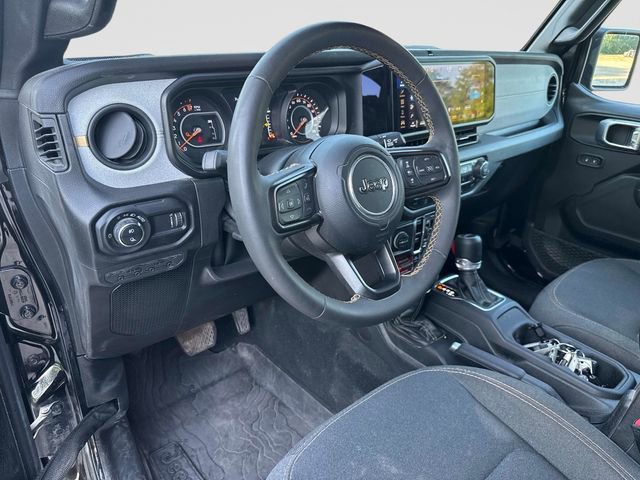 Used 2024 Jeep Gladiator Sport AWD/4WD image 11