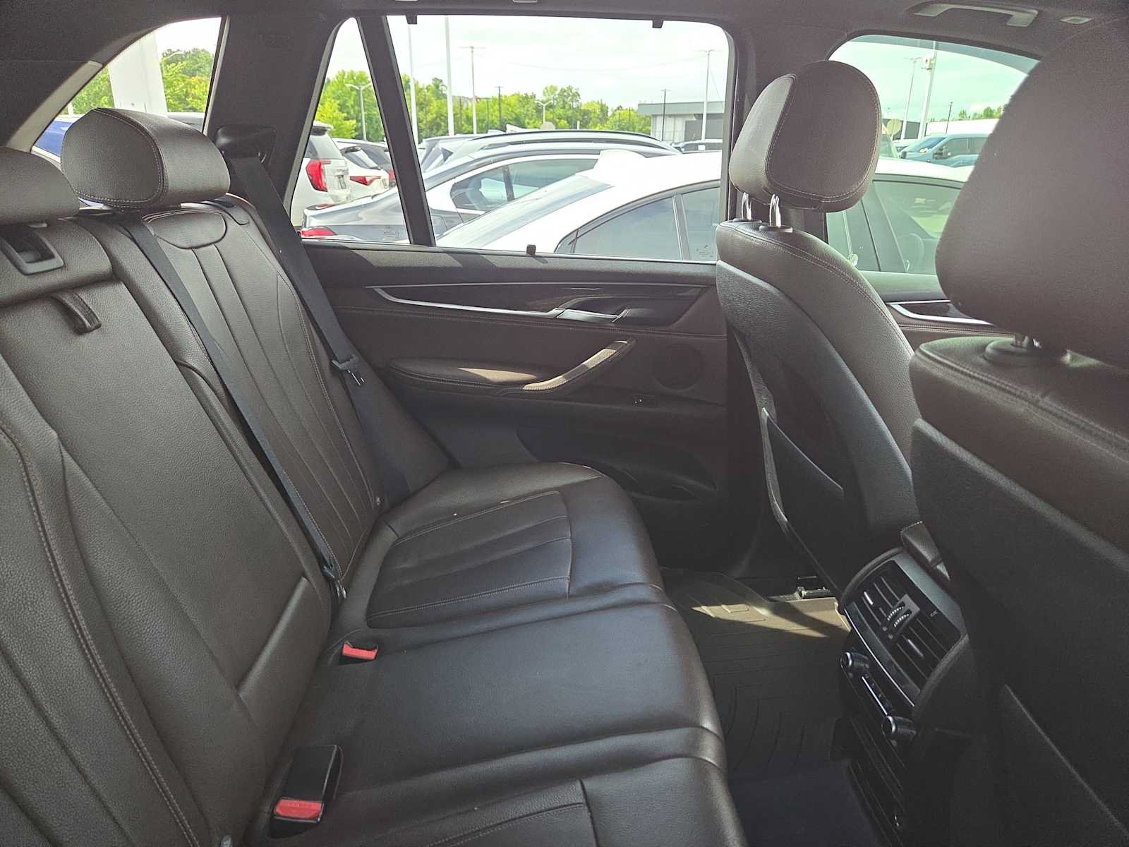 Used 2018 BMW X5 sDrive35i w/ Driving Assistance Package RWD image 11