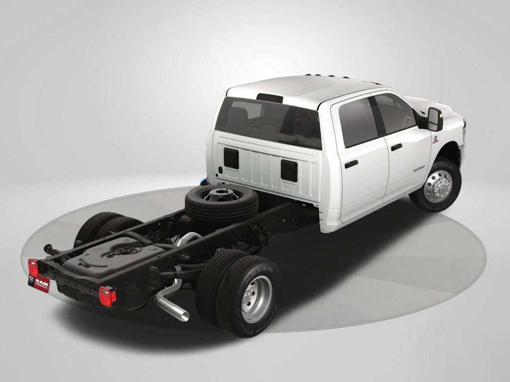 New 2025 RAM 3500 Big Horn image 5