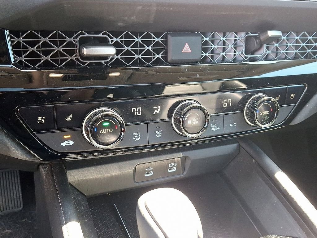 Used 2023 Honda Accord Touring image 17