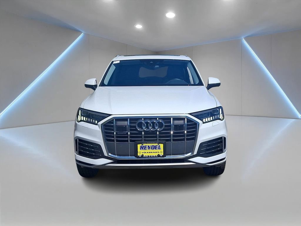 Used 2023 Audi Q7 3.0T Premium w/ Convenience Package image 2