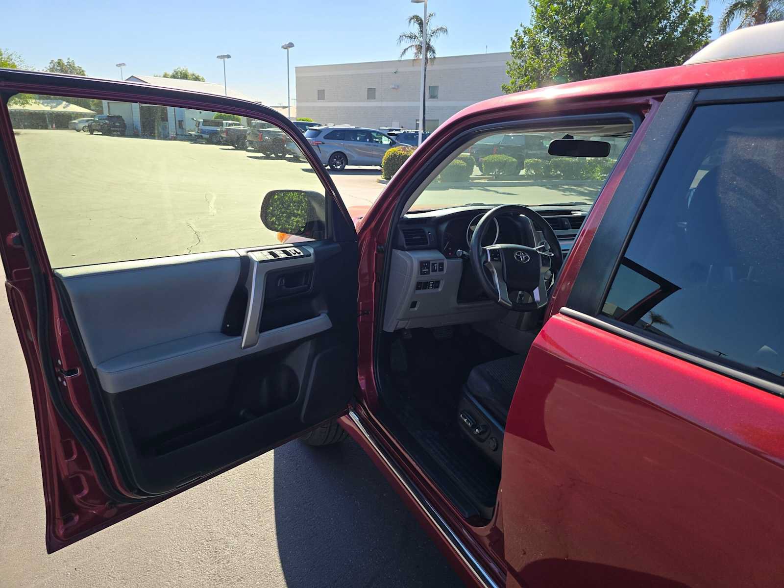 Used 2013 Toyota 4Runner SR5 w/ Convenience Pkg RWD image 22