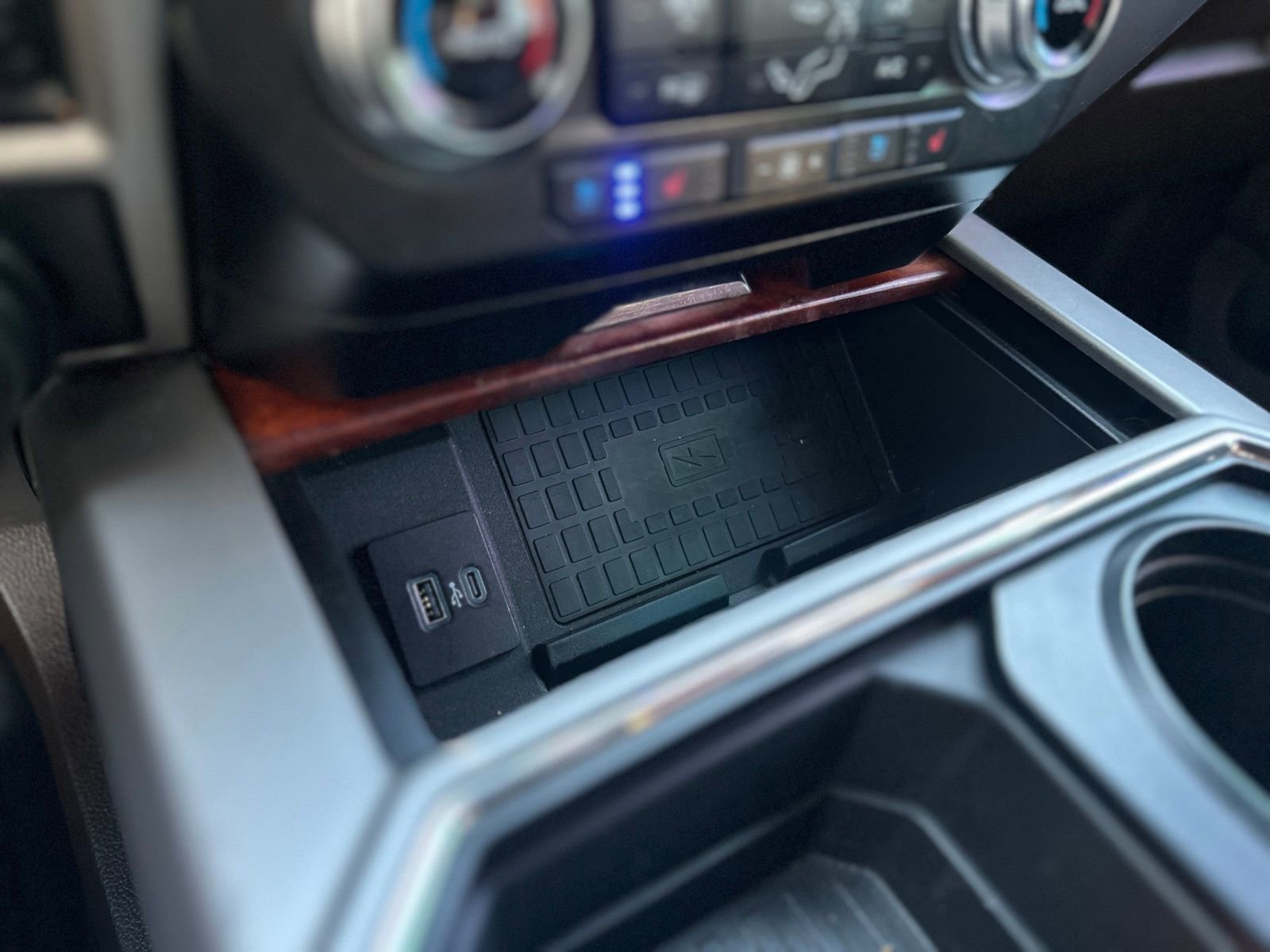 Used 2020 Ford F250 King Ranch w/ King Ranch Ultimate Package image 9