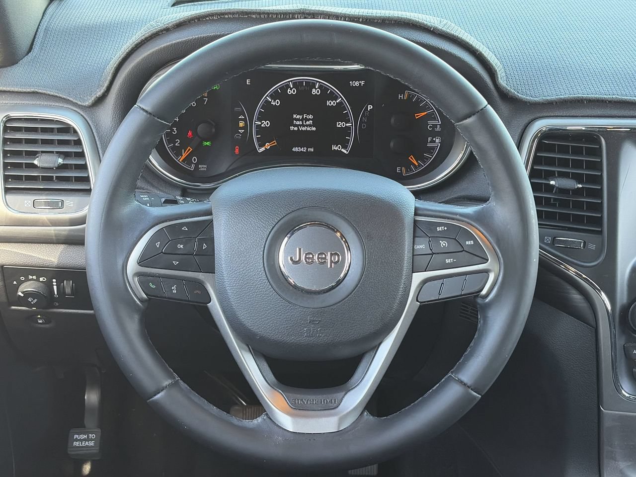 Used 2020 Jeep Grand Cherokee Laredo RWD image 21