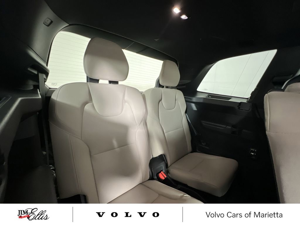 New 2026 Volvo XC90 B6 Plus w/ Protection Package Premier image 26