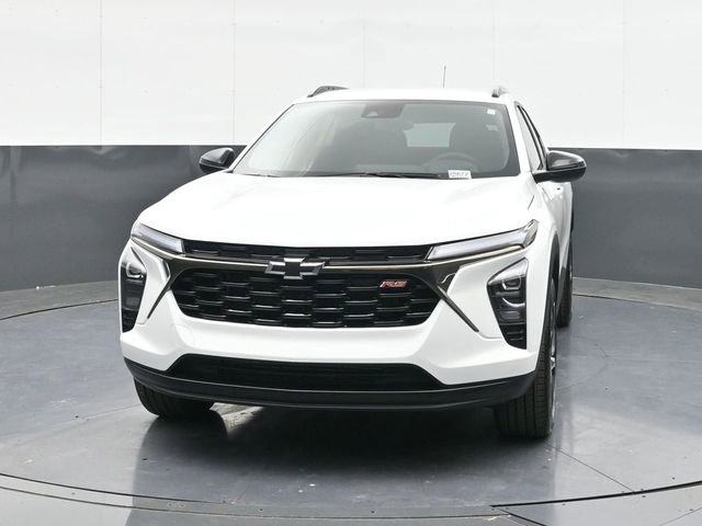 New 2026 Chevrolet Trax RS w/ Driver Confidence Package image 2