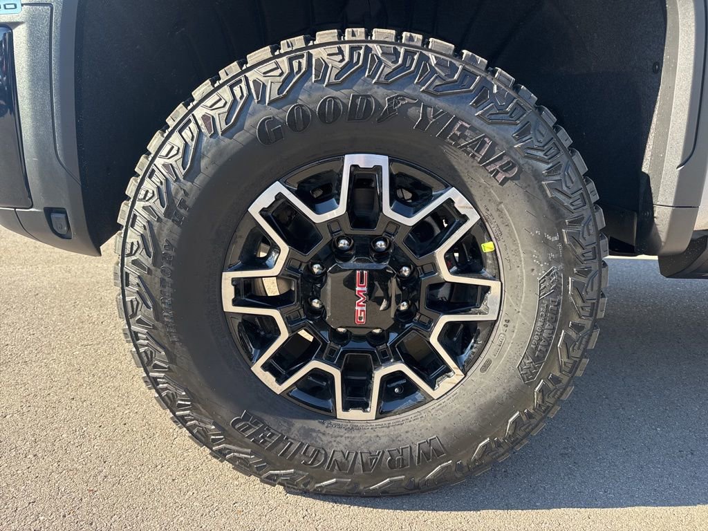 New 2026 GMC Sierra 2500 AT4X image 30