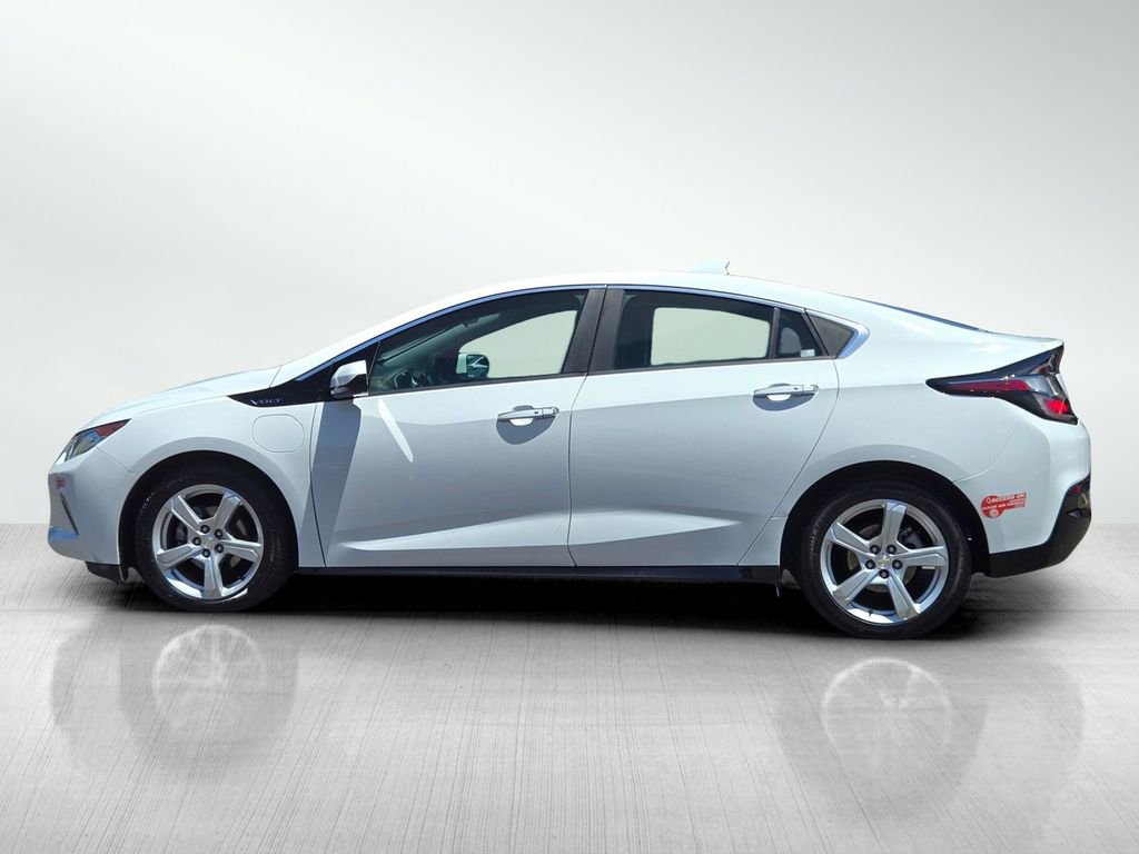 Used 2018 Chevrolet Volt LT w/ Comfort Package FWD image 8