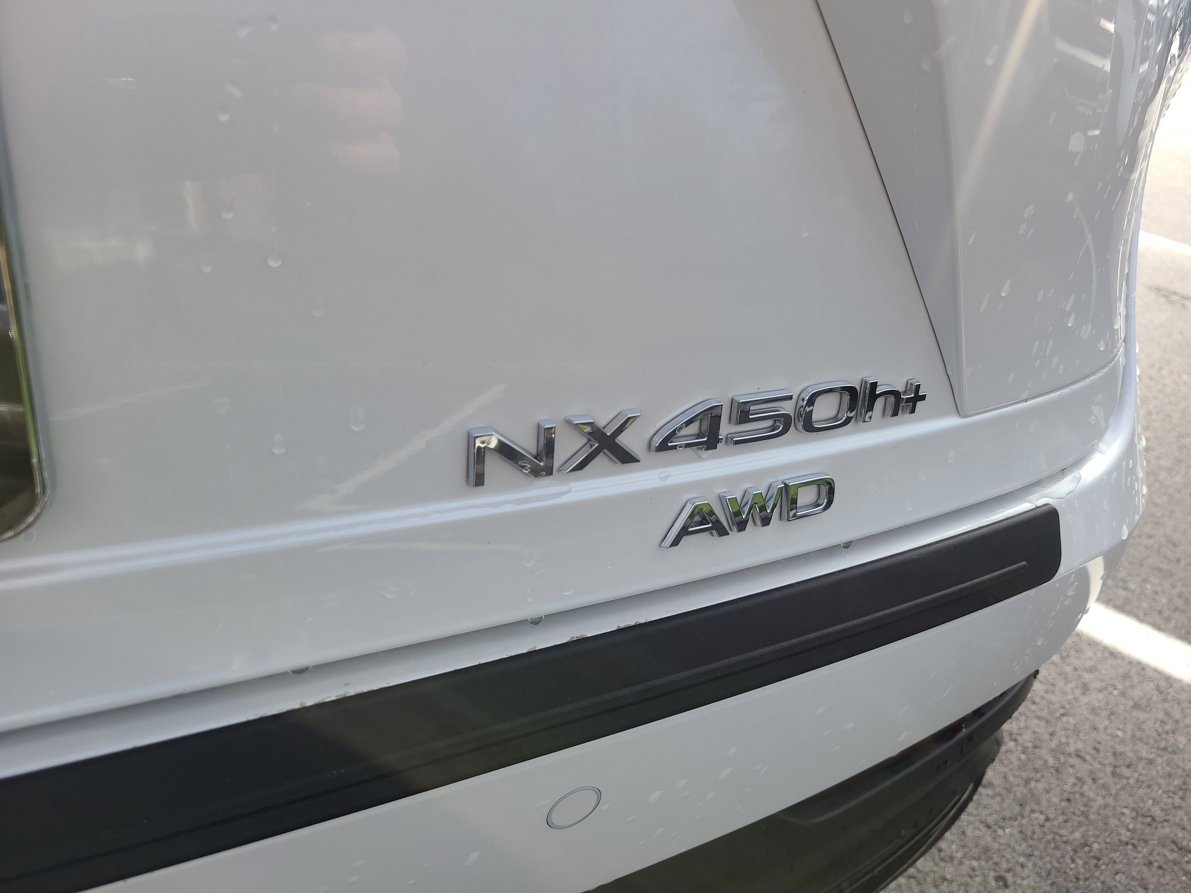 Used 2025 Lexus NX 450h+ AWD w/ Accessory Package (2T) image 30