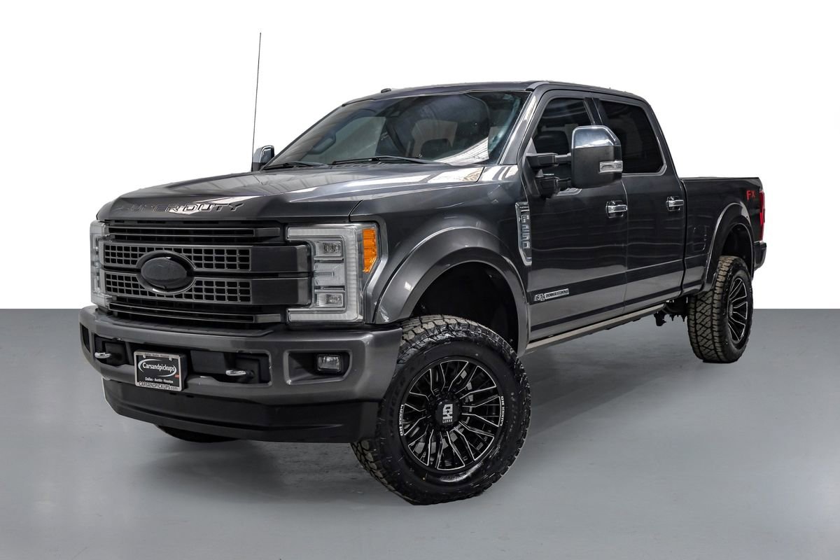 Used 2017 Ford F250 Platinum w/ Platinum Ultimate Package image 5