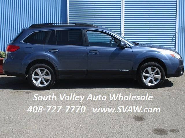 Used 2013 Subaru Outback 3.6R Limited w/ Moonroof Pkg AWD/4WD image 5