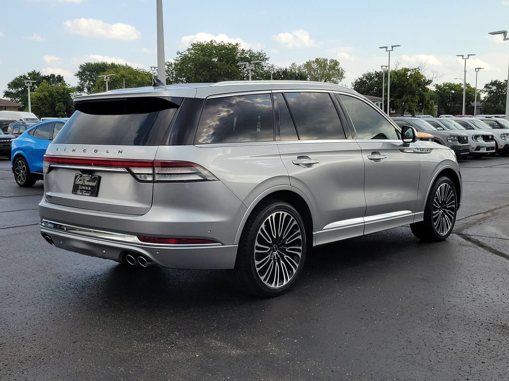 Certified 2022 Lincoln Aviator Black Label w/ Class IV Trailer Tow Package AWD/4WD image 4