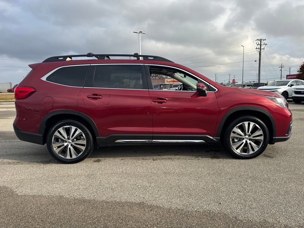 Used 2022 Subaru Ascent Limited w/ Technology Package image 9