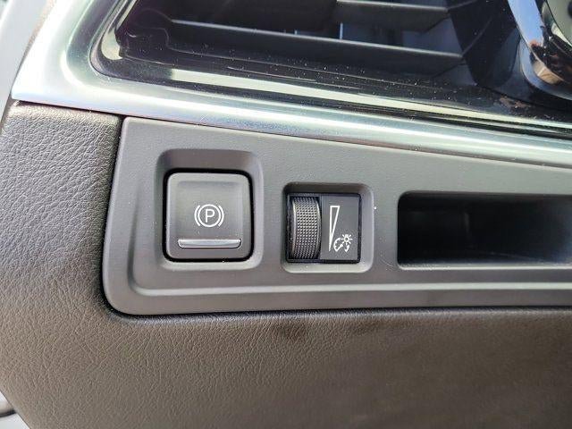 Certified 2022 Cadillac XT6 Sport AWD/4WD image 8